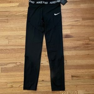 Girls medium Nike pro training pants